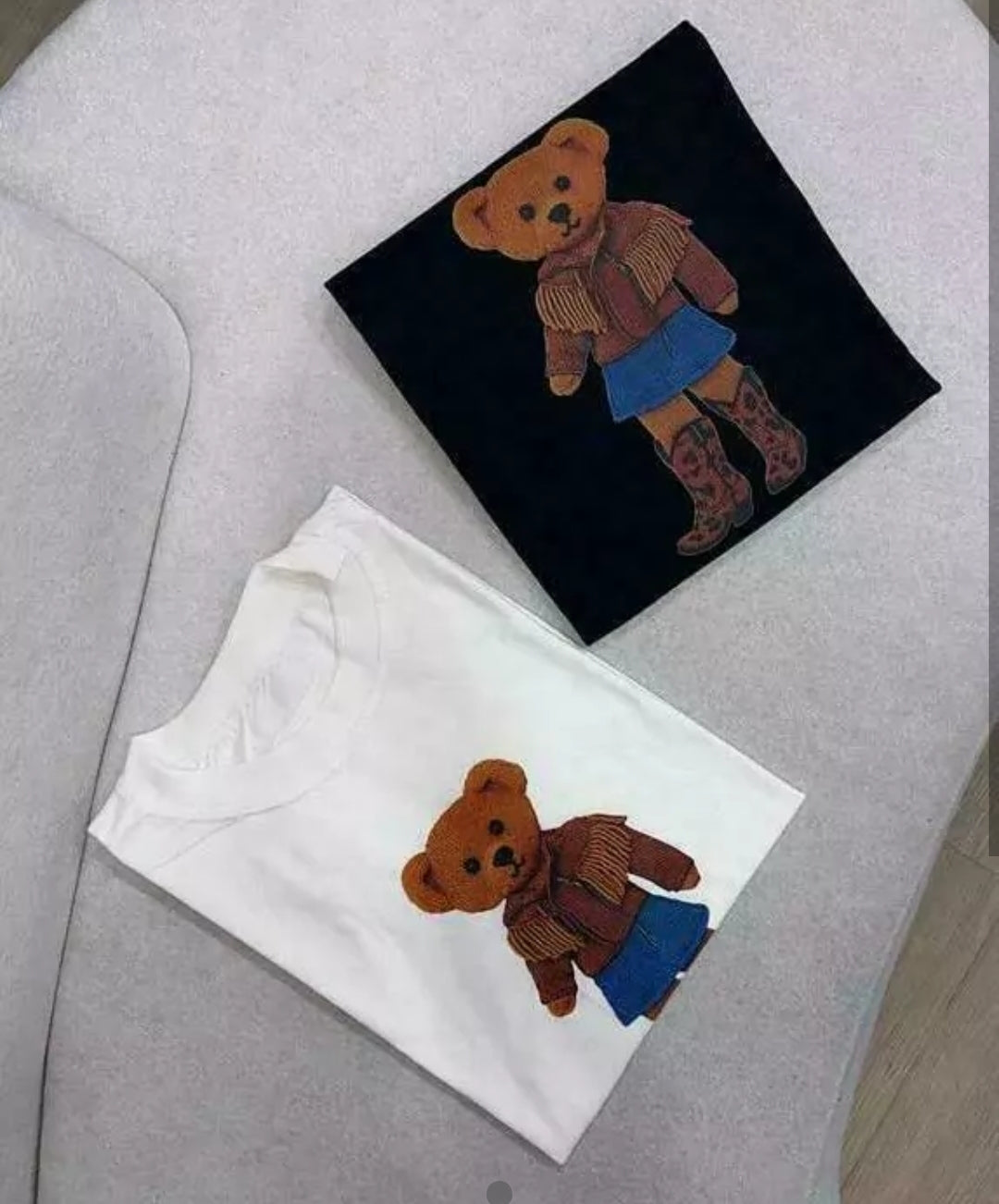 T-shirt único