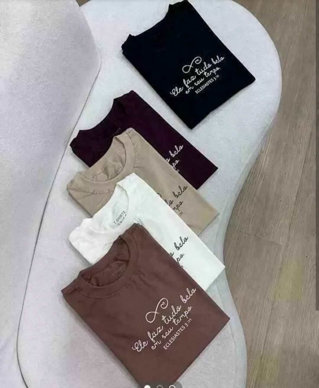 T-shirt único